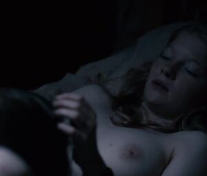 Die Familie - Lesbian Sex Movie