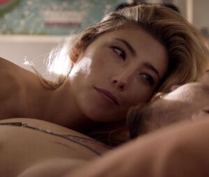 Dichen Lachman, Devon Reilly naked - Animal Kingdom s03e13 (2018)