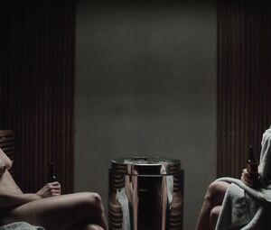 Rosalinde Mynster, Anna Rothlin nude - Atelier (2017)