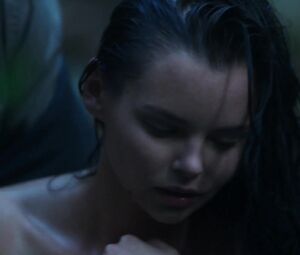 Eline Powell nude - Siren s02e01 (2019)