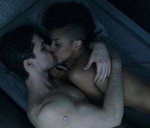 Dominique Tipper nude - The Expanse s03e06 (2018)