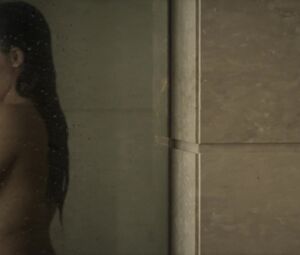 Alicia Jaziz nude - Ingobernable s02e10 (2018)