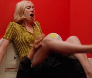 Madeline Wise nude - Crashing s03e02 (2019)