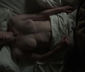 Jeany Spark nude - Collateral s01e03 (2018)